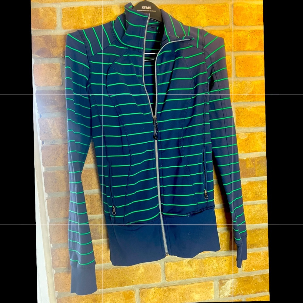 Lululemon striped track jacket size (4)❤️
